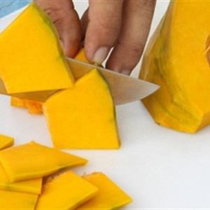 Cách làm soup bí đỏ Brazil
