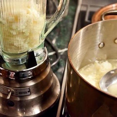 Cách làm soup bông cải trắng