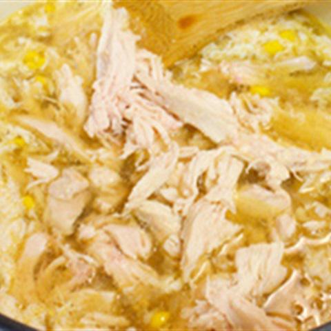 Cách làm soup gà ngô non
