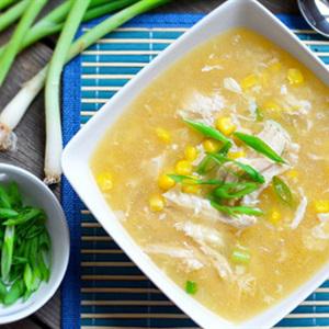 Cách làm soup gà ngô non