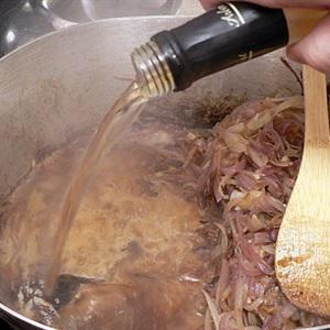 Cách làm soup hành tây kiểu Pháp