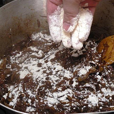 Cách làm soup hành tây kiểu Pháp