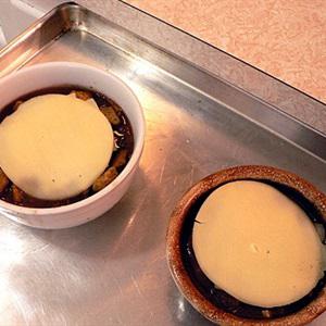 Cách làm soup hành tây kiểu Pháp