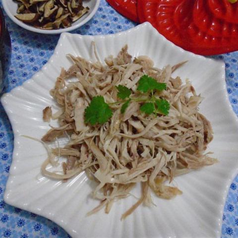 Cách làm soup thịt gà bắp non