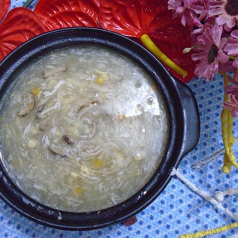 Cách làm soup thịt gà bắp non