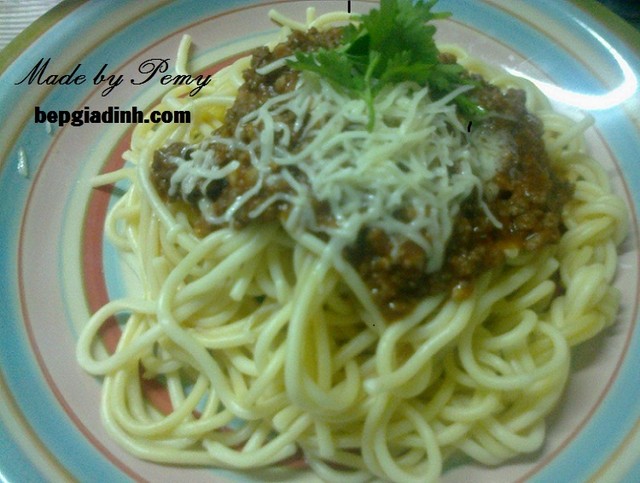 Spagetti sốt bò bằm