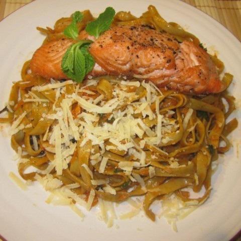 Cách làm spaghetti cá hồi