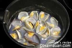 Spaghetti ngao ngon cho ngày gió