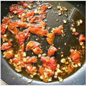 Cách làm spaghetti sốt nghêu