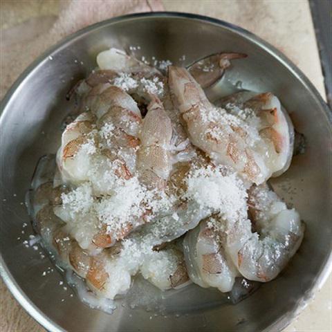 Cách làm spaghetti sốt tôm kem