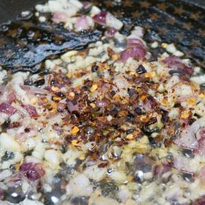 Cách làm spaghetti sốt tôm kem