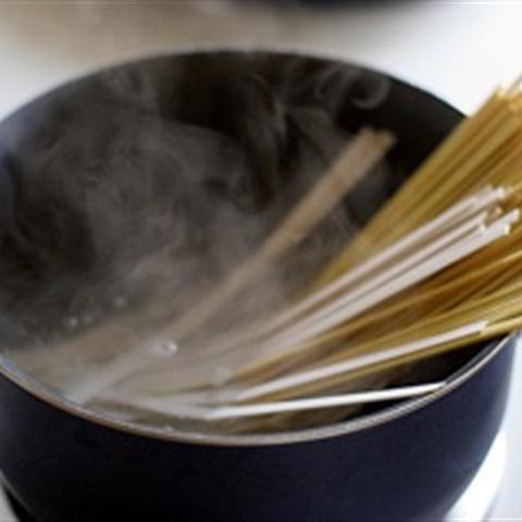 Cách làm spaghetti theo kiểu Trung Quốc