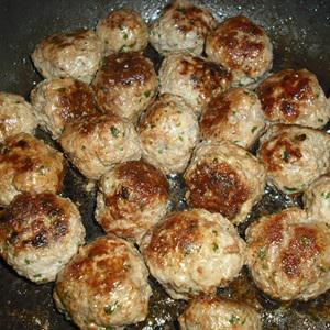 Cách làm spaghetti thịt viên