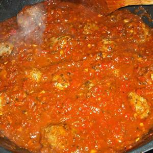 Cách làm spaghetti thịt viên