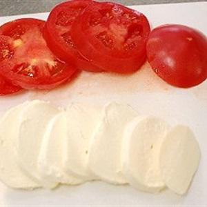 Cách làm spaghetti trộn cà chua