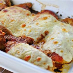 Cách làm spaghetti trộn gà nướng phô mai