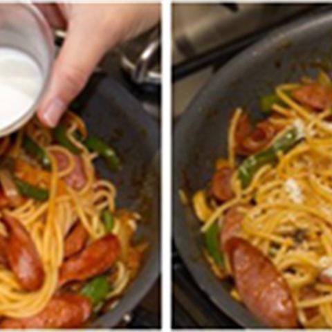 Cách làm spaghetti xào xúc xích