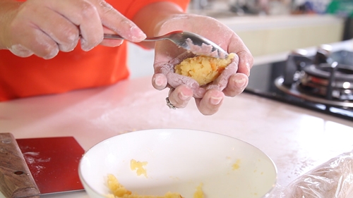 Sữa chua anh đào mở đầu tuần mới đầy dinh dưỡng