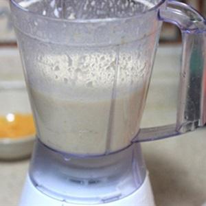 Cách làm sữa chua chuối bưởi