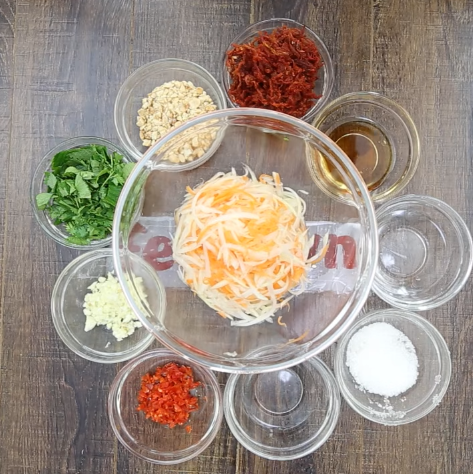 Sữa chua đào ngâm thơm ngon mát lạnh