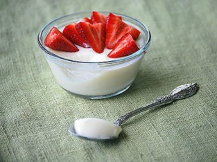 Sữa chua hoa quả kiểu Ý