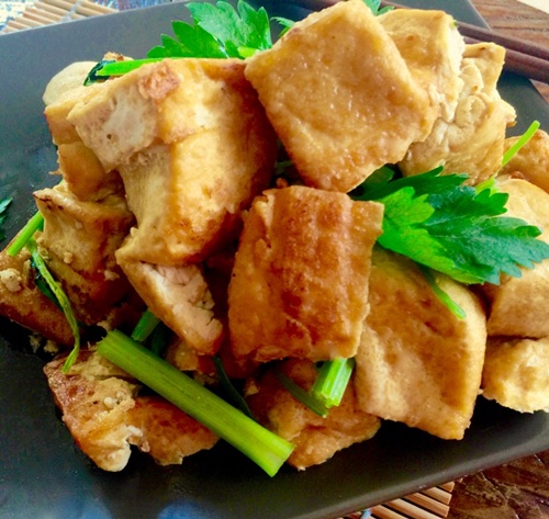 Sữa chua hoa quả tươi ngon mát giải khát trong hè