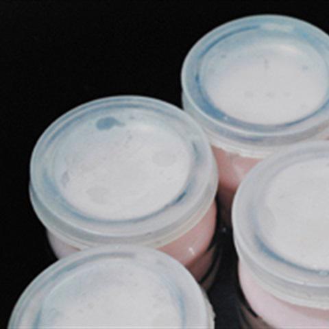 Cách làm sữa chua hương dâu