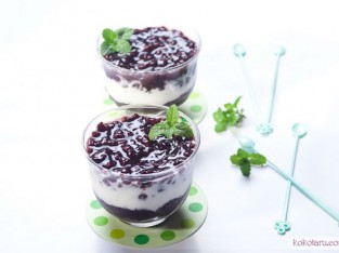 Sữa chua nếp cẩm