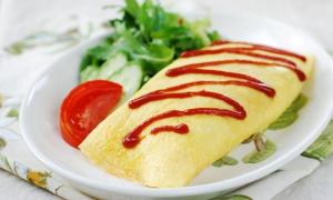 Sữa chua yến mạch dâu tây cho người ăn kiêng