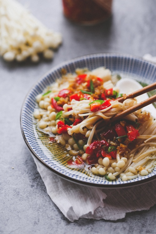 Sữa đậu đỏ đẹp da, lưu thông khí huyết