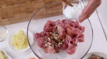 Sữa đậu nành mè đen đẹp da mượt tóc cho mẹ, siêu cao lớn cho bé