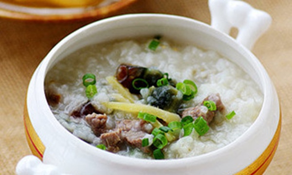 Sữa đậu nành mè đen đẹp da mượt tóc cho mẹ, siêu cao lớn cho bé