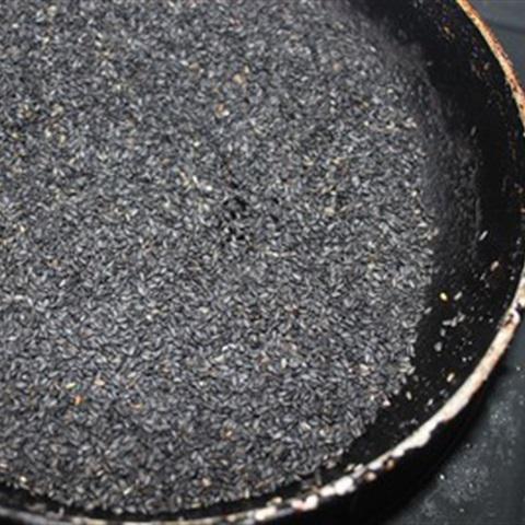 Cách làm sữa đậu nành mè đen