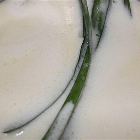 Cách làm sữa đậu xanh lá dứa