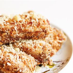 Cách làm sườn chiên tỏi tẩm bột
