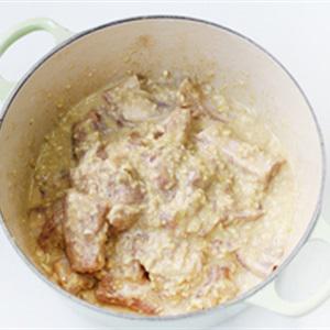 Cách làm sườn chiên tỏi