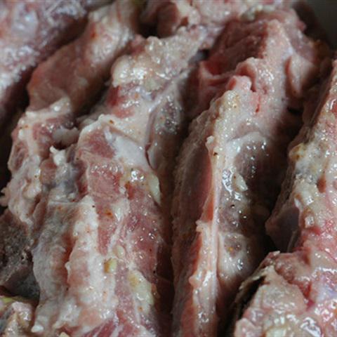 Cách làm sườn cốt lết rim mật ong