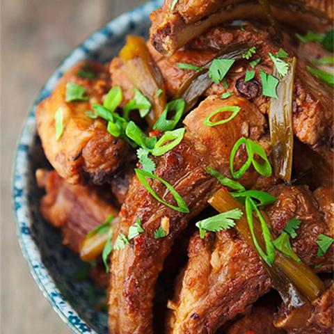 Cách làm sườn hầm sốt đậu đen