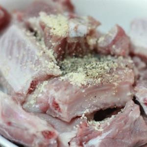 Cách làm sườn heo chiên sả ớt