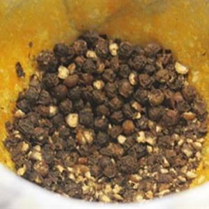 Cách làm sườn heo kho tiêu