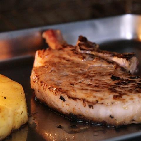 Cách làm sườn heo nướng kiểu Hawaii