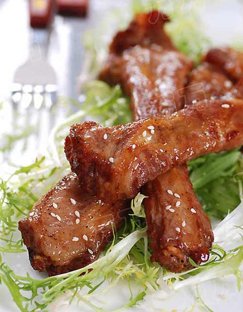 Sườn heo nướng tiêu và mật ong