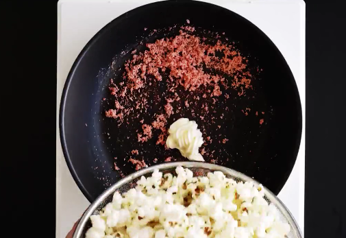 Sườn heo rim khoai môn thơm bùi, đậm đà ngon cơm