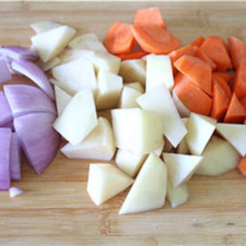 Cách làm sườn kho cay