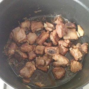 Cách làm sườn kho đường phèn