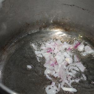 Cách làm sườn kho trứng cút