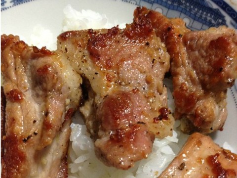 Sườn muối tỏi chiên