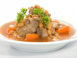 Sườn nấu đậu