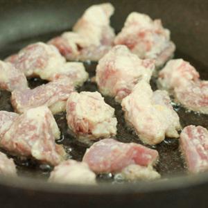 Cách làm sườn non chiên