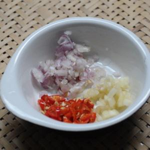 Cách làm sườn non kho thơm